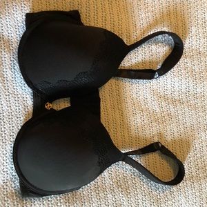 NWOT Adrienne Vittadini size 38C underwire…